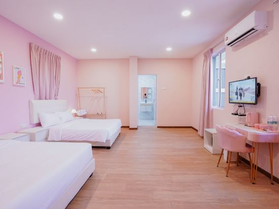 Others 3, The Pink Boutique, Penang Island
