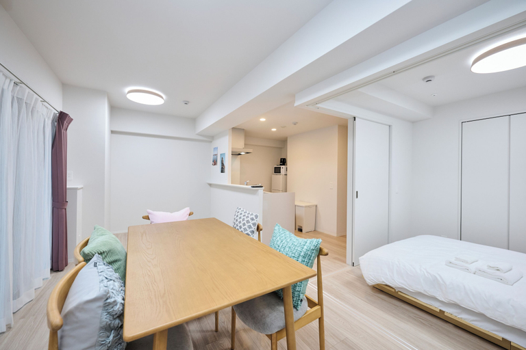 Room 3, Insignia Watanabedori by Tranova, Fukuoka