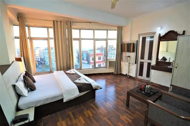 Bedroom 2, Hotel Neelkanth Managed By Mahadev Hotel and Resorts, Reasi