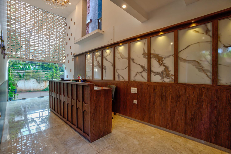 Public Area 2, Sea Sapphire, North Goa