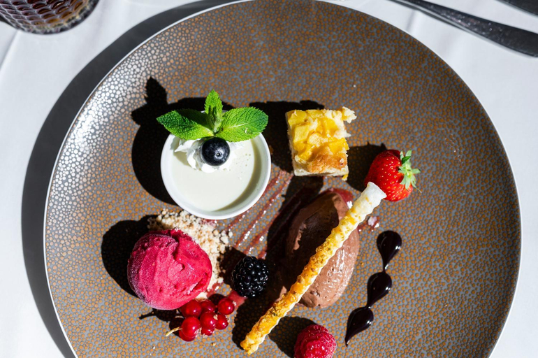 Food & Drinks 4, Hotel Nidwaldnerhof direkt am See Swiss Quality, Nidwalden