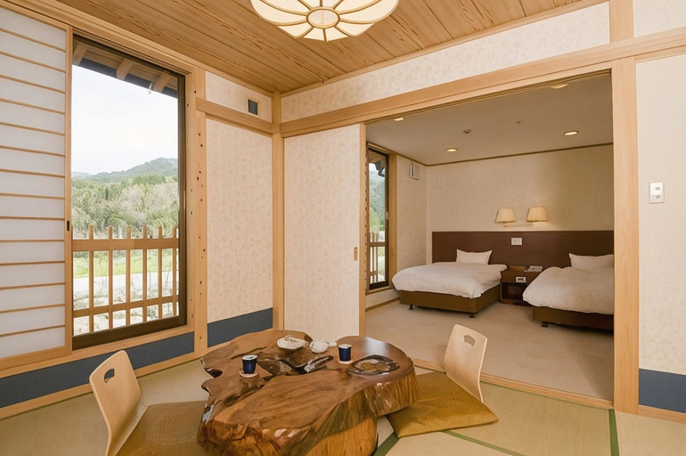Bedroom 2, Hotel New Usuki, Usuki