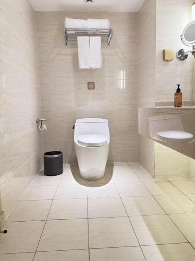 Bathroom 3, Vienna Hotel Sichuan Ganzi 318 National Highway Yajiang, Garzê Tibetan