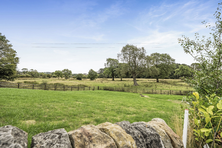 Property grounds 5, Chic Cosy Rustic Barn Alton Towers Peaks, Staffordshire