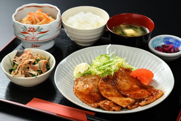Food & Drinks 5, Business Hotel Shinbashi, Ōhira