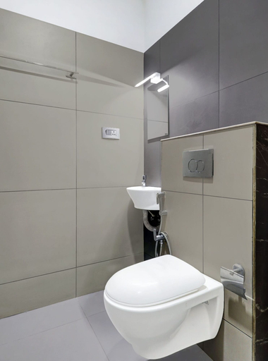 Bathroom, Collection O Munnar, Idukki