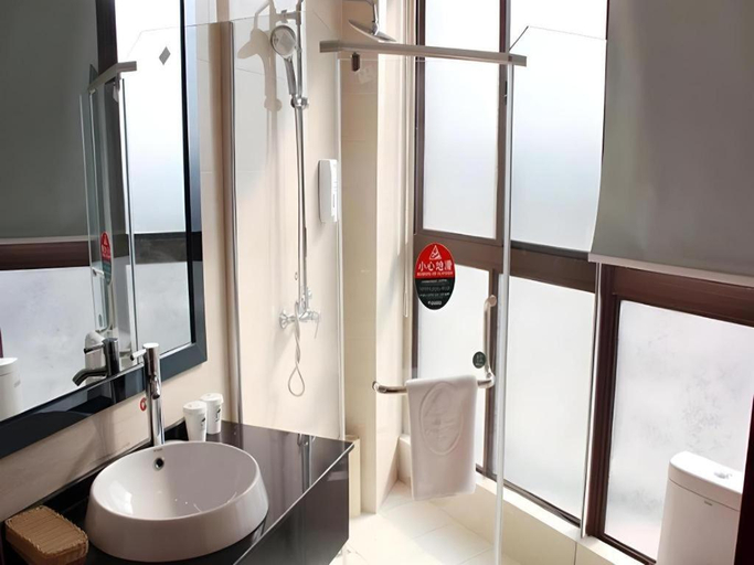 Bathroom 3, GreenTree Inn Taiyuan Xinghua Street, Taiyuan