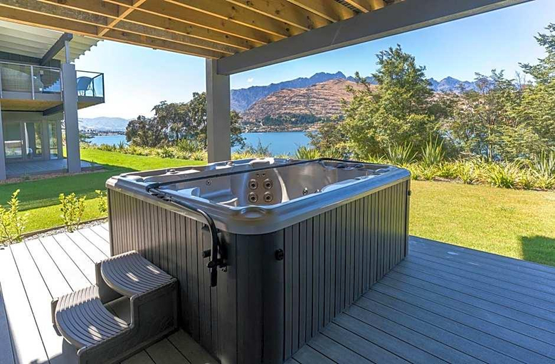 Sport & Beauty 2, The Rees Hotel and Luxury Apartments, Queenstown-Lakes
