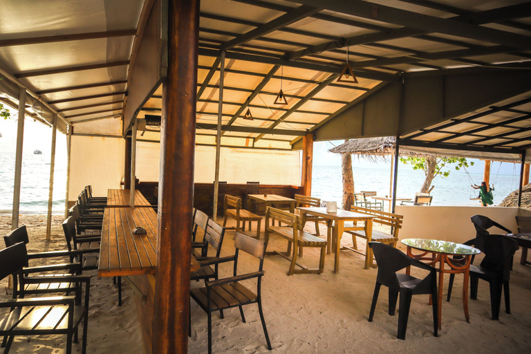 Food & Drinks 5, VelaaVani - Turtle Hive Dhiffushi, Kaafu Atoll