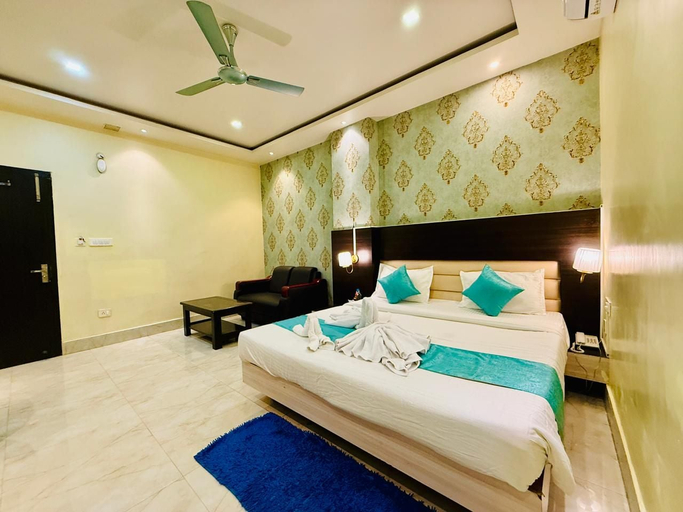 Room 2, Hotel Ramsan Plaza, Purba Champaran