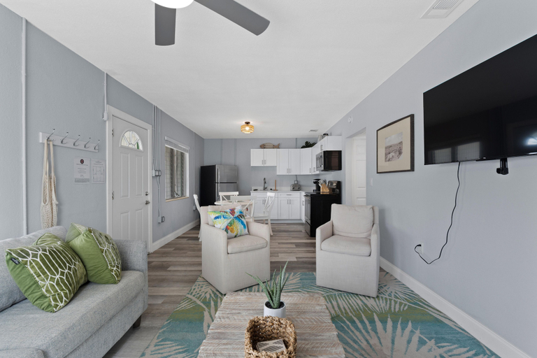 Living area 4, Dune Your Thing C&D, Lee