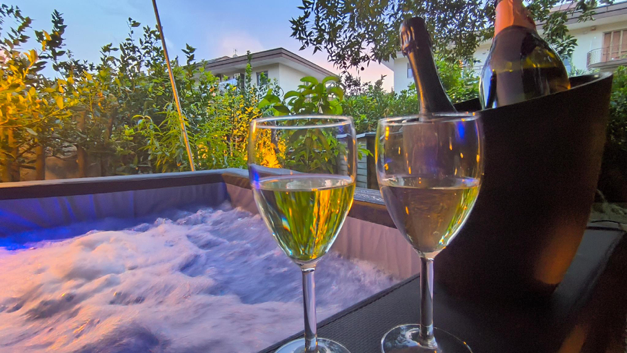 Food & Drinks, Dimora Aganoor the guesthouse - a few steps from the Divine, Salerno