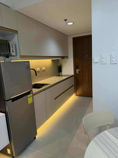 Private kitchen 3, Cozy Scandi-inspired Condo With Balcony Facing Mall of Asia and Ikea, Pasay City