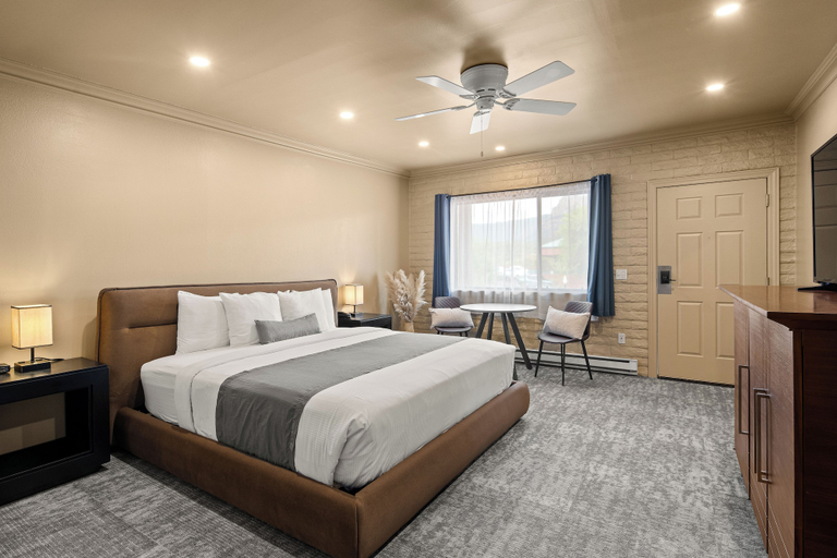Bedroom 4, Sedona Hilltop Inn, Coconino