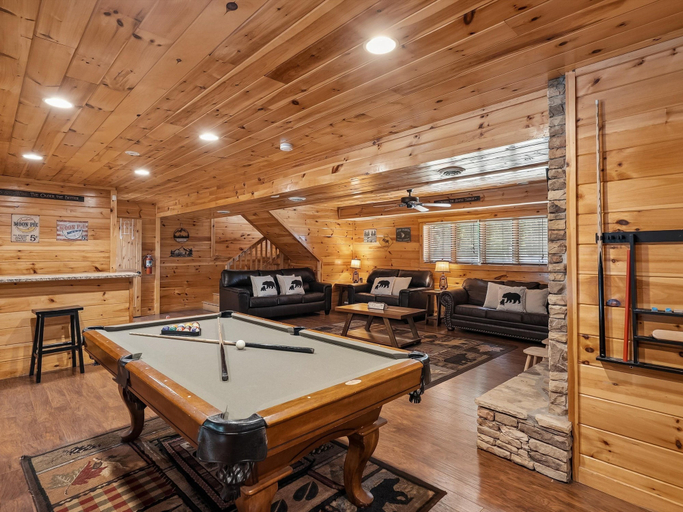 Food & Drinks 4, Parkside Lodge by Jackson Mountain Rentals, Sevier