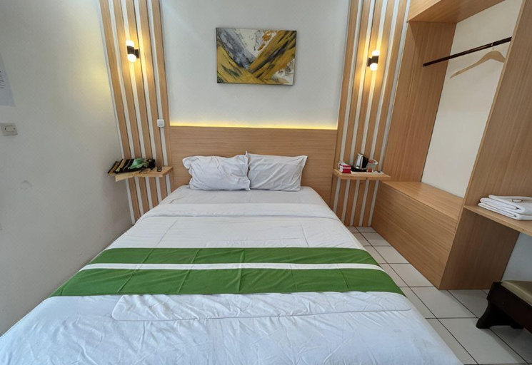 Bedroom 2, Econique Sarangan Resort, Magetan