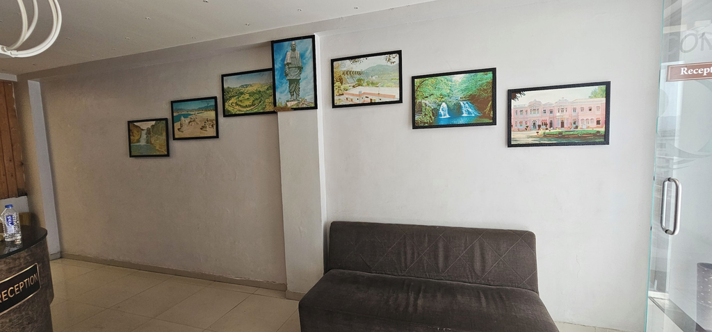 Interior, Hotel Apple Inn, Narmada