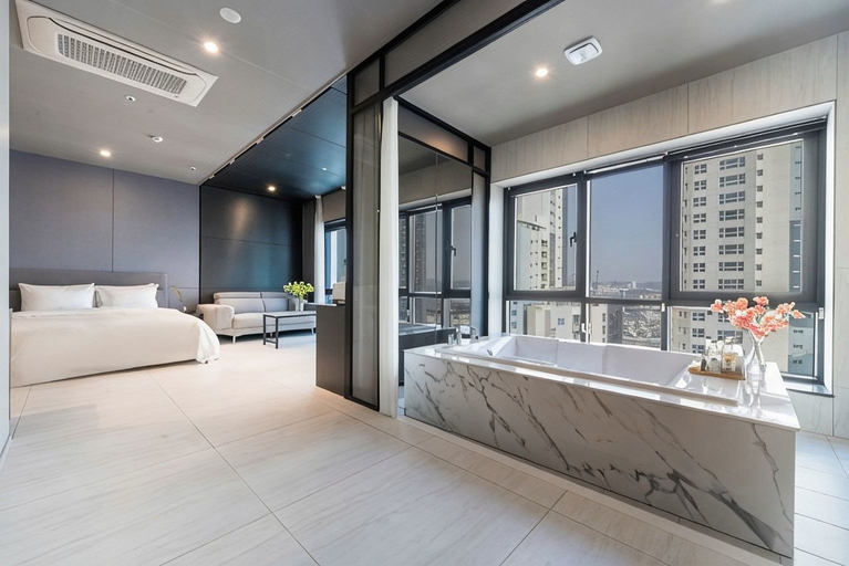 Bathroom 3, City Hotel the Busan Metro, Dong