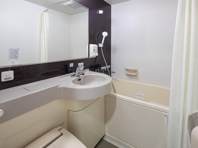 Bathroom 4, Comfort Hotel Kure, Kure