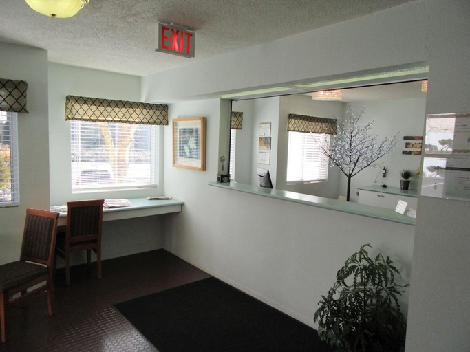 Others 4, Lake Cowichan Lodge, Cowichan Valley