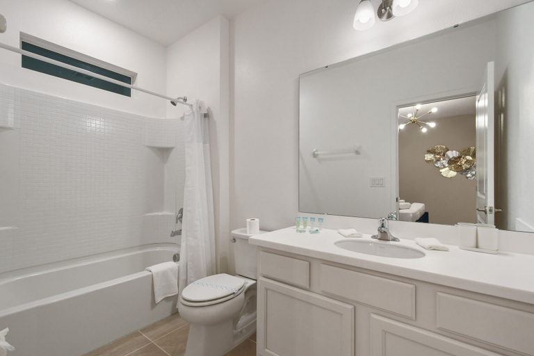 Interior 5, Luxe Stay! Spider-man Arcade & Theater Near Disney, Osceola