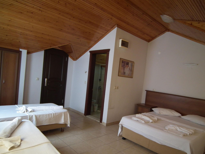 Bedroom 4, Yasemin Hotel, Erdek