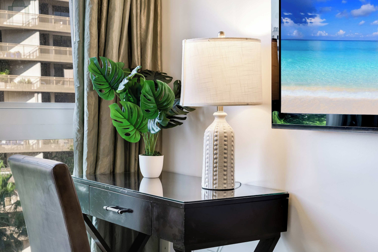 Interior 3, Grove Cove - Pool, Parking, Central Coconut Grove, Miami-Dade