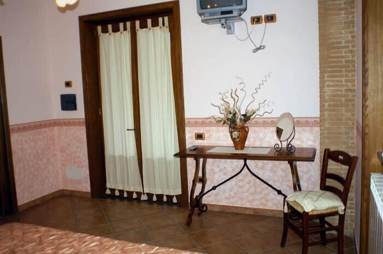 Bedroom 2, Il Frescale Country House, Salerno