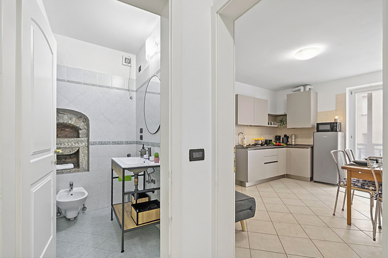 Bathroom 3, Casa Vergolano, Trento