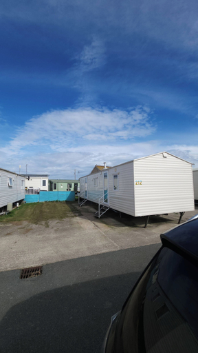 Exterior 3, Holiday House - Sleeps 6 - Parking, Conwy