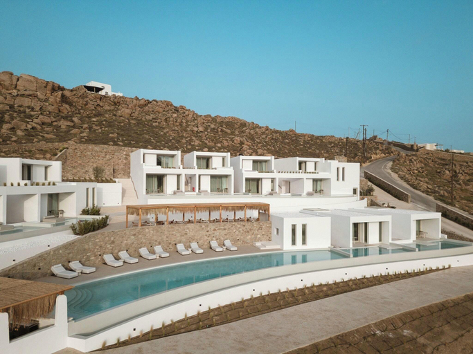 Sport & Beauty 2, Mykonos Flow - Super Paradise, South Aegean
