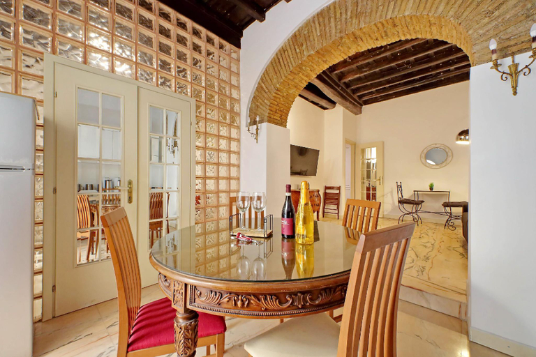 Others 5, BNB - Lungaretta Jacuzzi Apartment, Rome