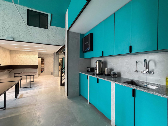 Private kitchen, Almorada Cabins, Valencia