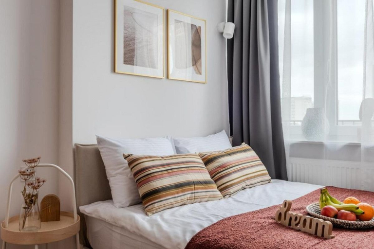 Bedroom 2, Modern City Centre by Arrenda, Warsaw