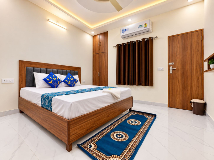 Bedroom 3, Shree Hanumat Kripa Dham, Mathura