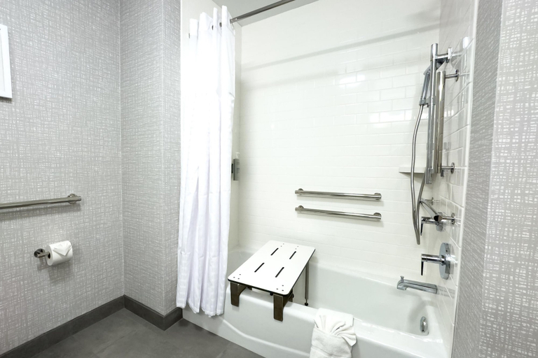 Bathroom 4, Hampton Inn & Suites Chicago/St. Charles, Kane