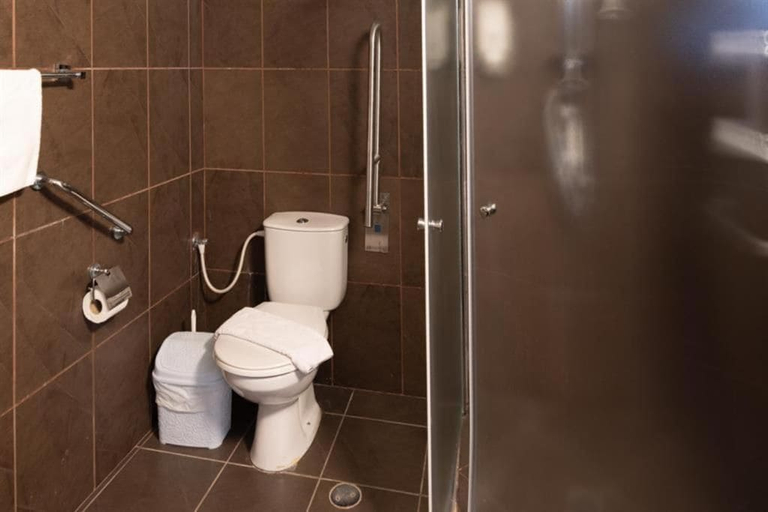 Bathroom 5, Nofey Habashan Country Lodge