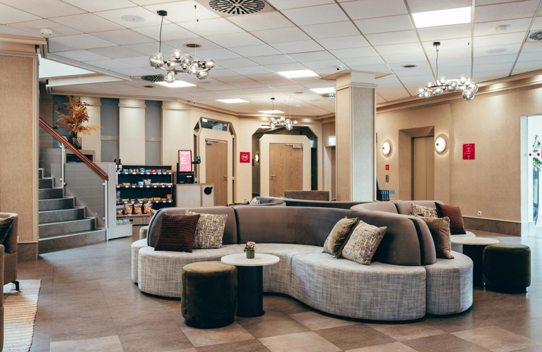 Public Area 3, Leonardo Hotel Koln, Köln