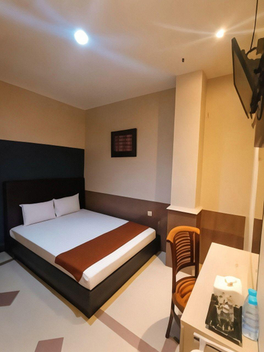 Bedroom 4, Hotel Queen, Pontianak