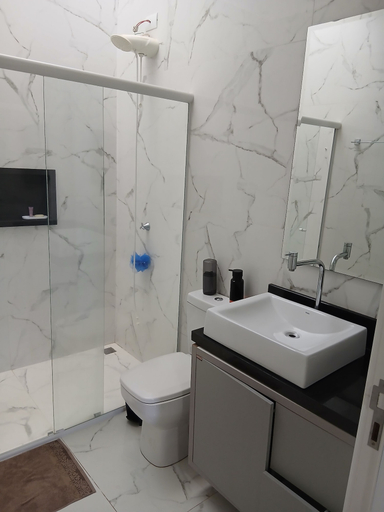 Bathroom 5, Quartos da Cida III, Foz do Iguaçu