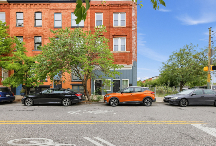 Property grounds, Expansive Urban Canvas In Baltimore 4 Bedroom Apts, Baltimore