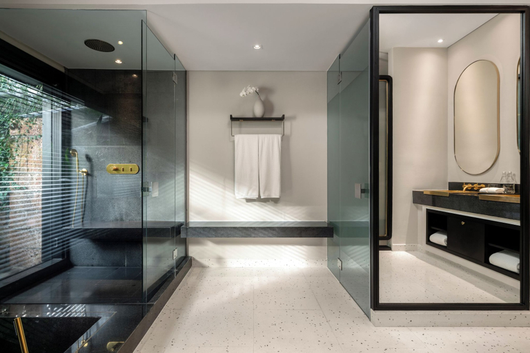 Bathroom 5, TIA Wellness Resort - Spa Inclusive, Da Nang