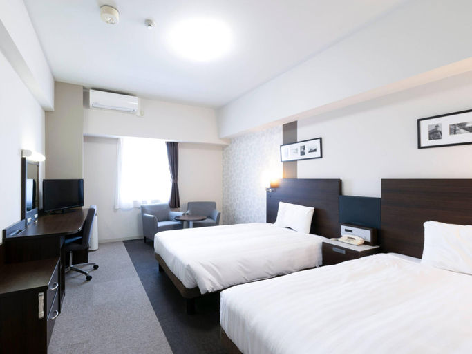 Bedroom 5, Comfort Hotel Central International Airport, Tokoname