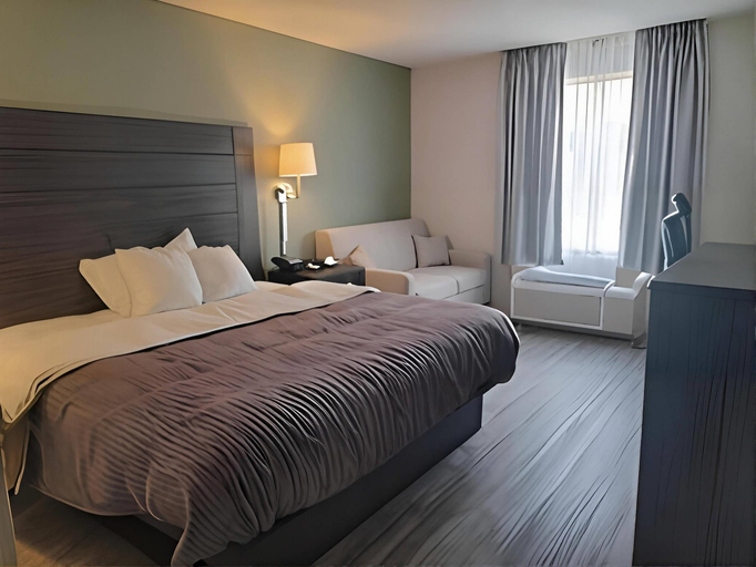 Room 2, Quality Inn Ghent, Raleigh