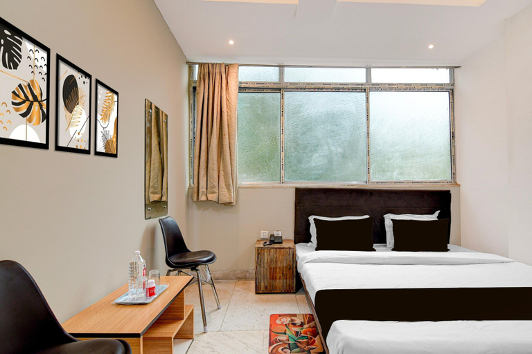 Room 3, Deluxe The Royal Orbit, North 24 Parganas