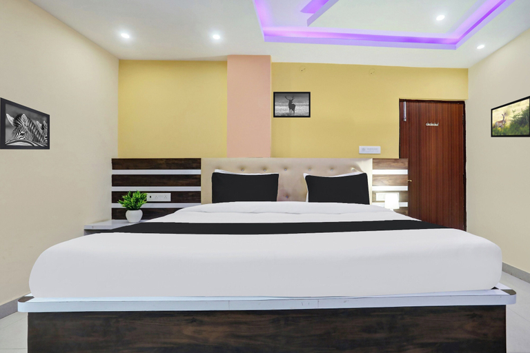 Room 5, Super Collection O Danapur, Patna