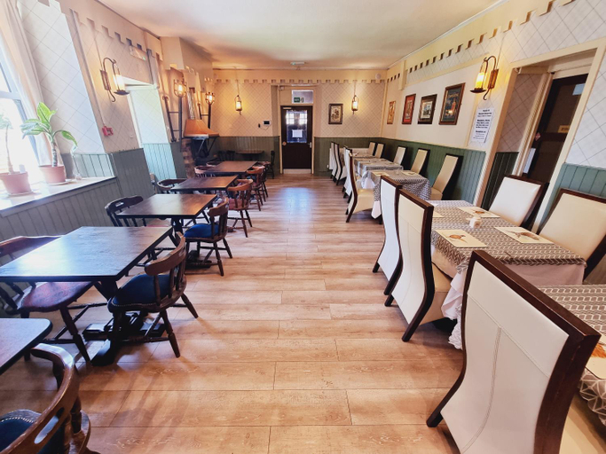 Food & Drinks 4, Roy Bridge Hotel, Highland