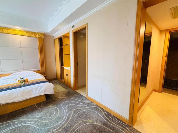 Bedroom 2, Riverview Hotel on the Bund, Shanghai