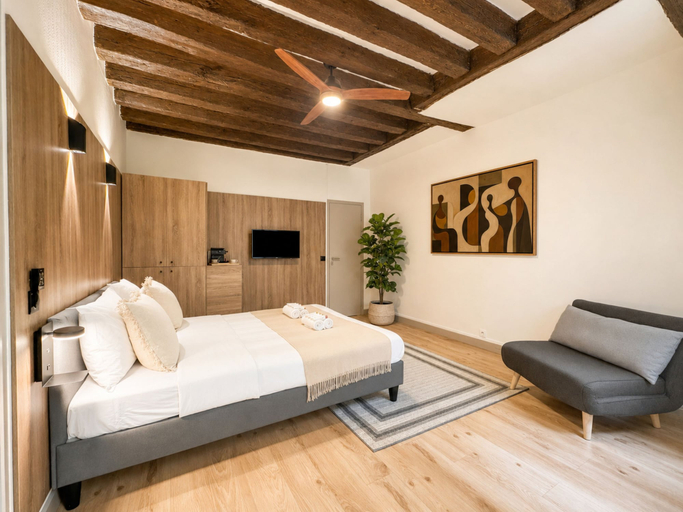 Bedroom 4, 5498 Au Maire, Paris