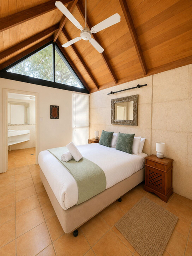 Room 4, Whalers Cove Villas, Busselton